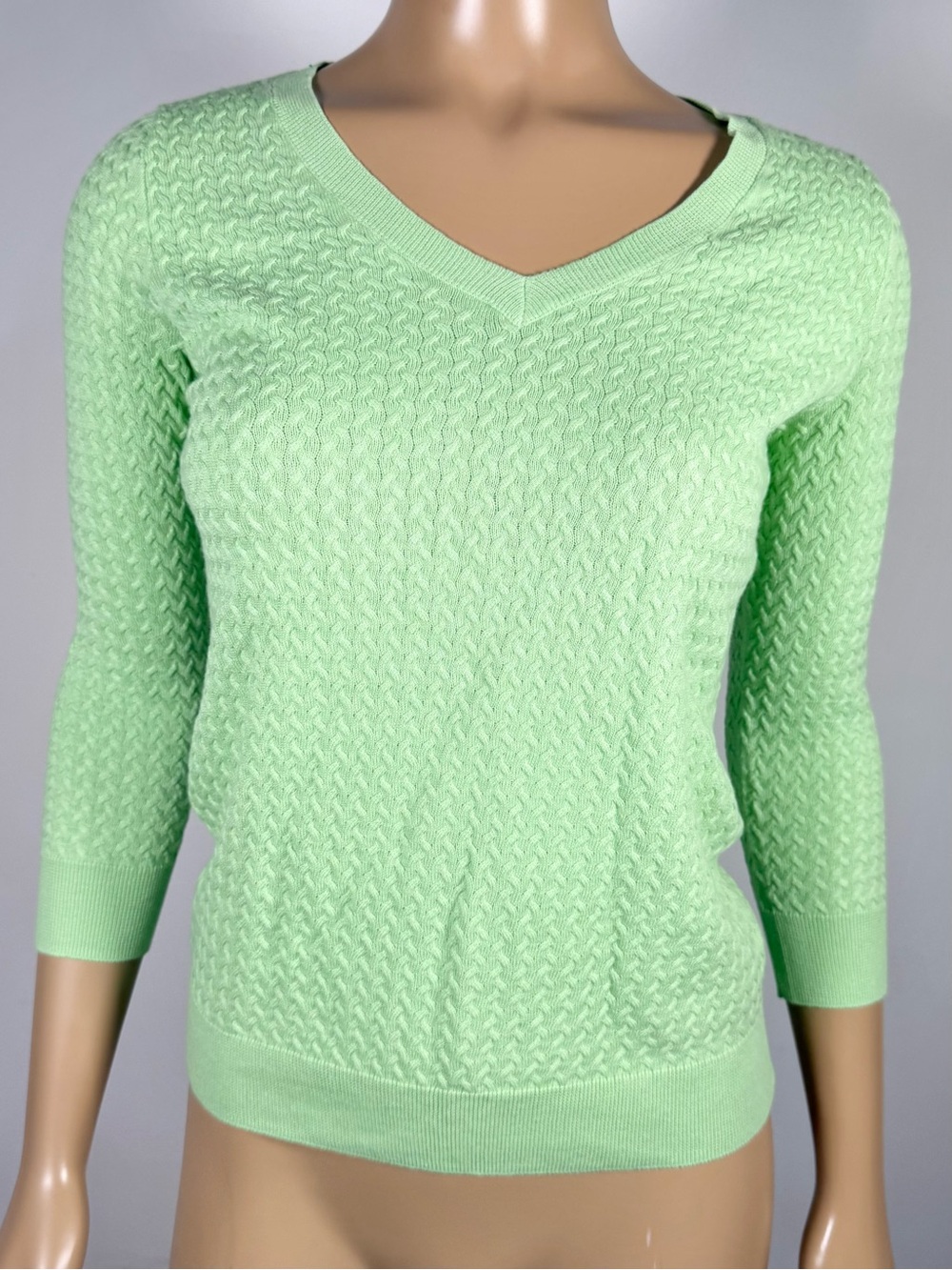Talbots Women’s NWT Petite Size P Textured Knit V-Neck Sweater 100% Cotton